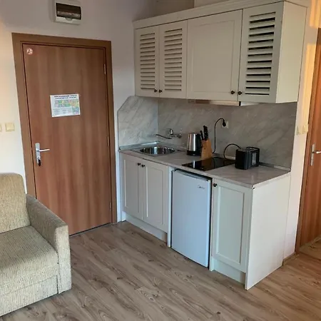 Apartment Dawn Park 59 *